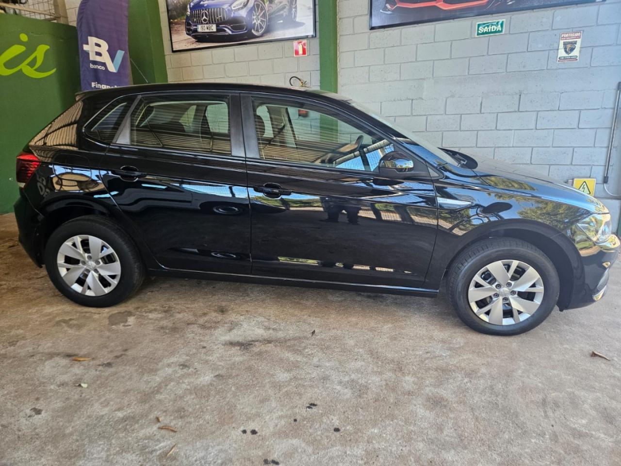 VOLKSWAGEN Polo Hatch 1.6 4P MSI FLEX