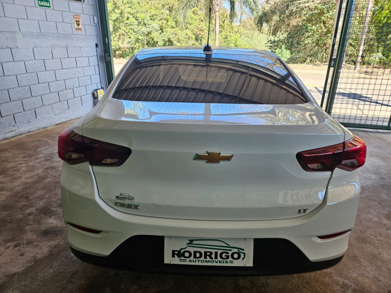 CHEVROLET Onix Sedan 1.0 12V 4P FLEX LT PLUS