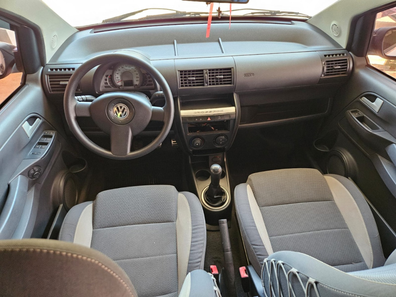 VOLKSWAGEN Crossfox 1.6 4P FLEX