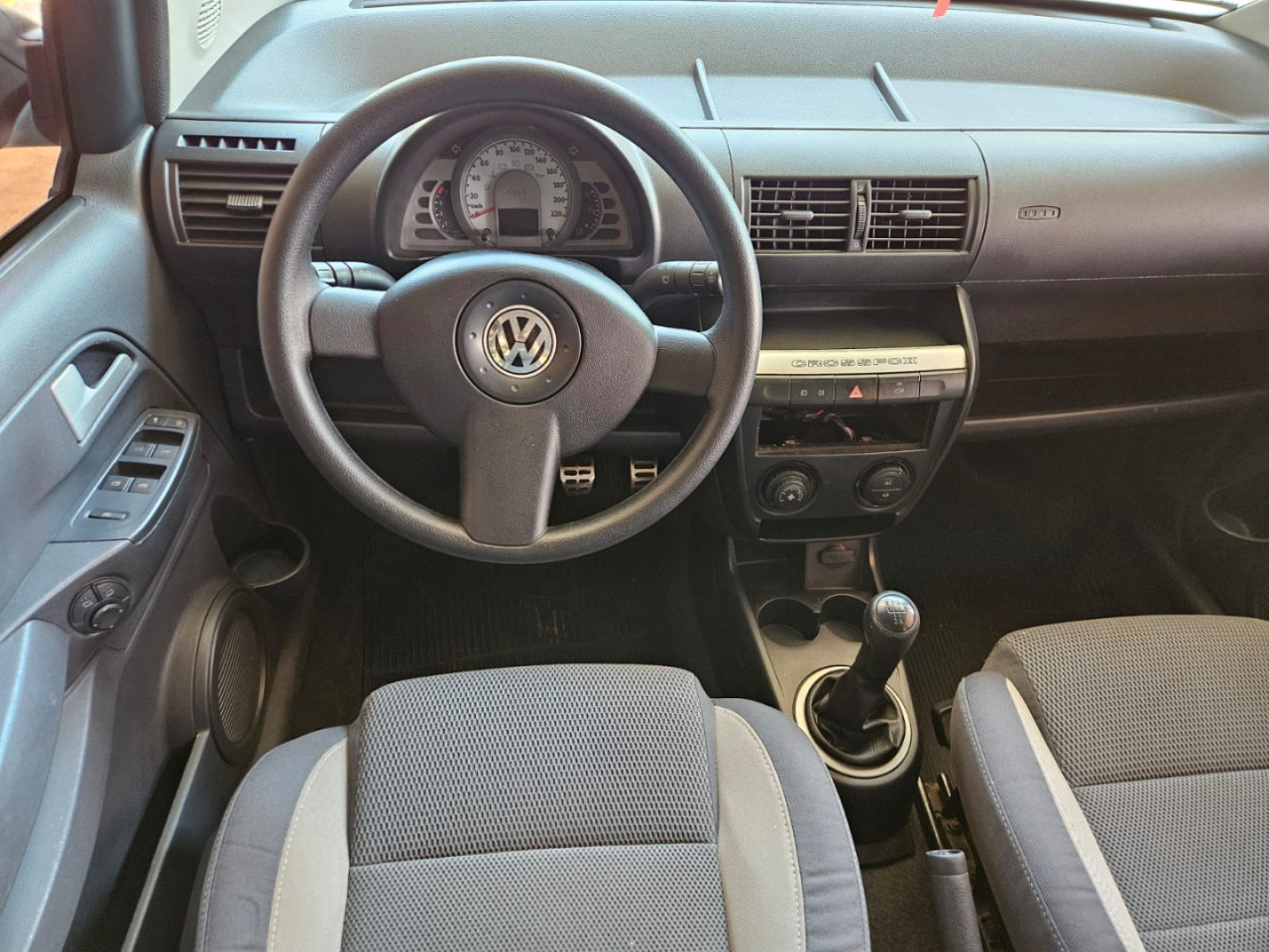 VOLKSWAGEN Crossfox 1.6 4P FLEX
