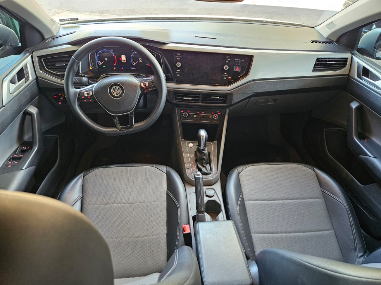 VOLKSWAGEN Polo Hatch 1.0 12V 4P TSI 200 HIGHLINE AUTOMÁTICO