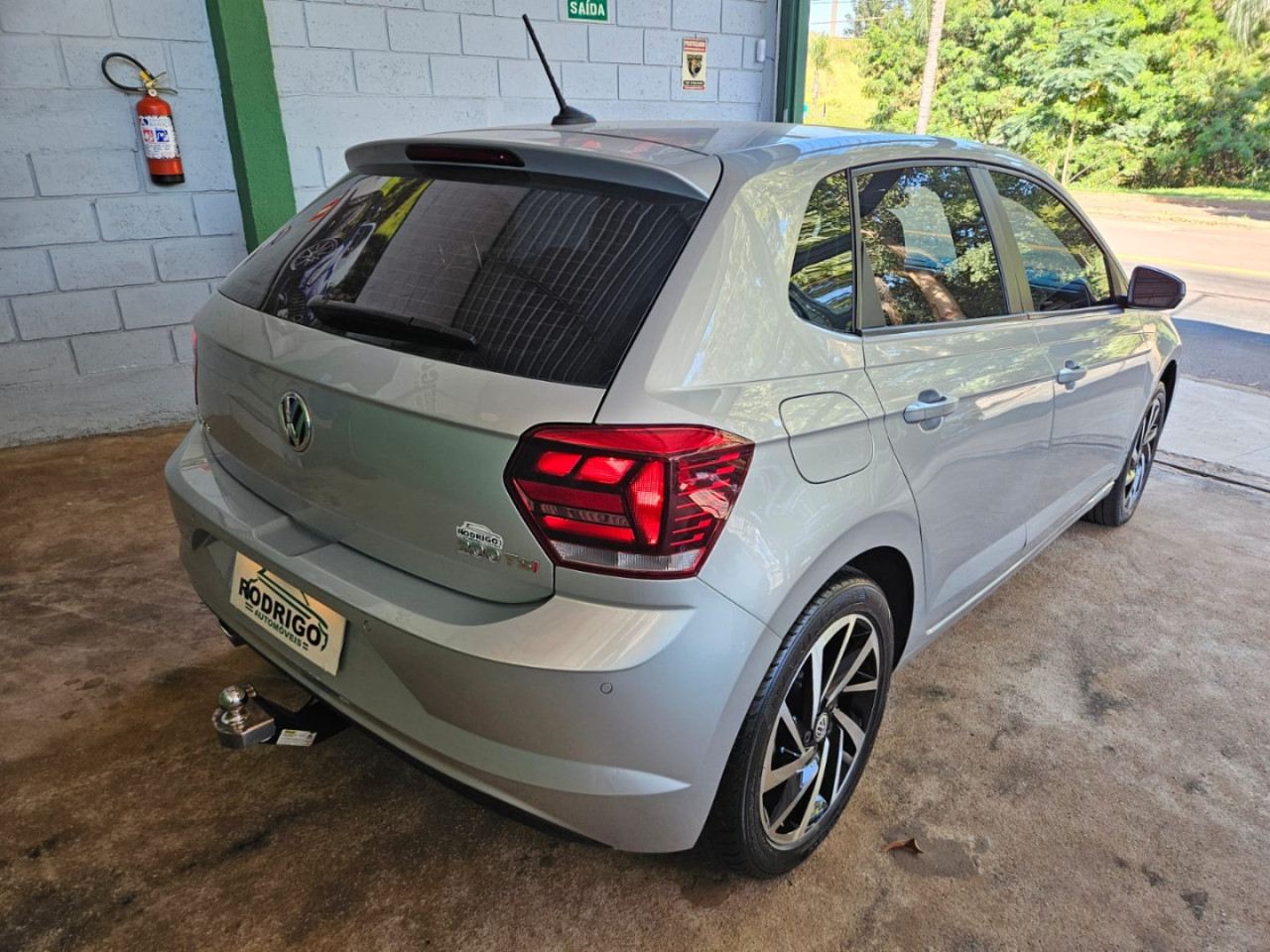 VOLKSWAGEN Polo Hatch 1.0 12V 4P TSI 200 HIGHLINE AUTOMÁTICO