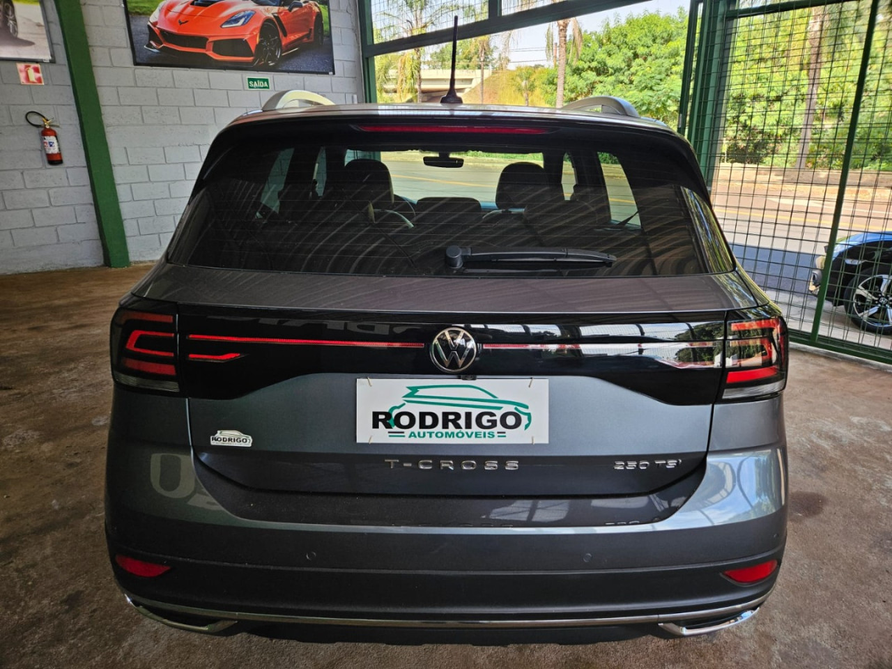 VOLKSWAGEN T-Cross 1.4 4P 250 TSI FLEX HIGHLINE AUTOMÁTICO