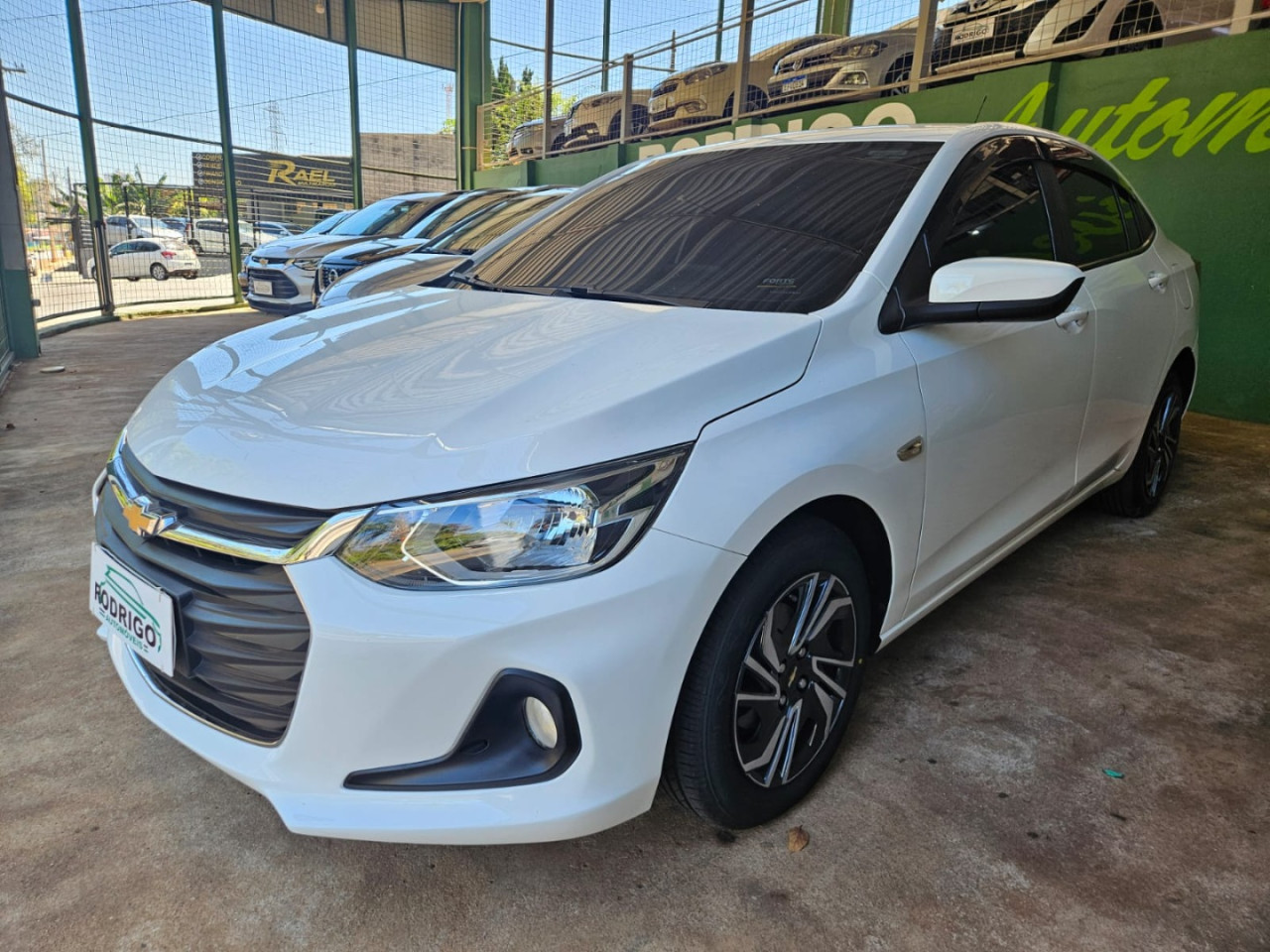 CHEVROLET Onix Sedan 1.0 12V 4P FLEX LT PLUS