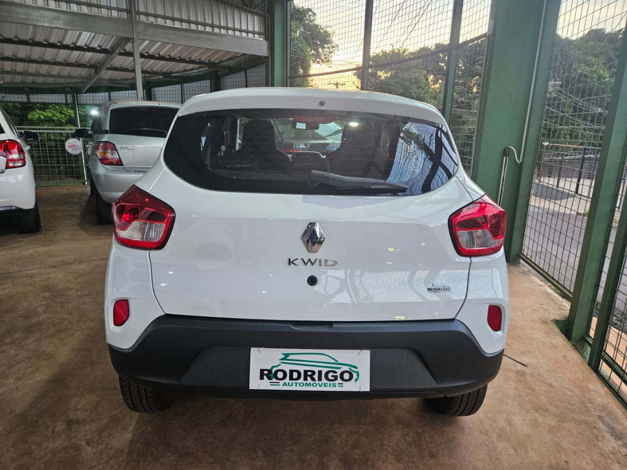 RENAULT Kwid 1.0 12V 4P SCE FLEX ZEN