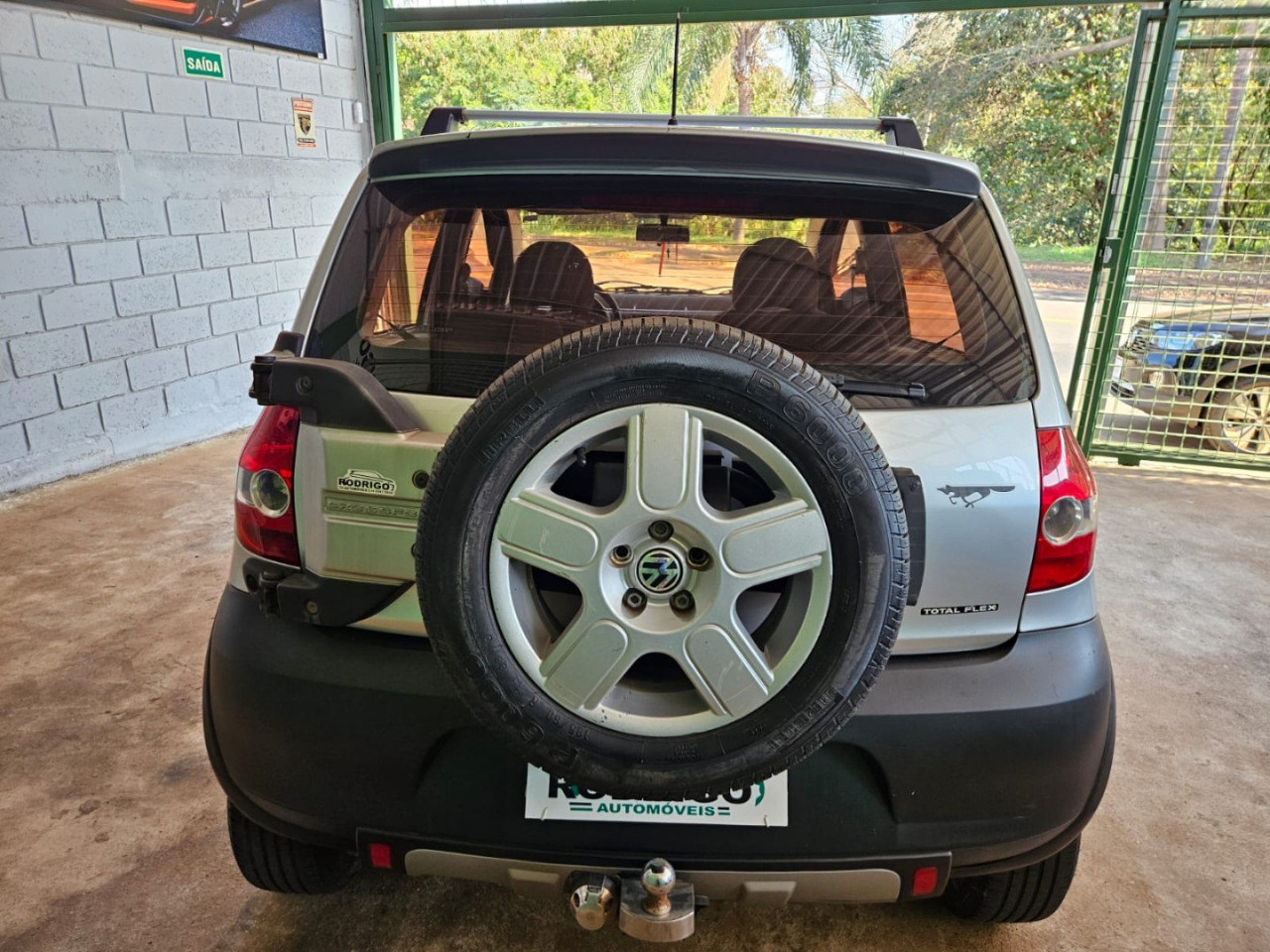 VOLKSWAGEN Crossfox 1.6 4P FLEX