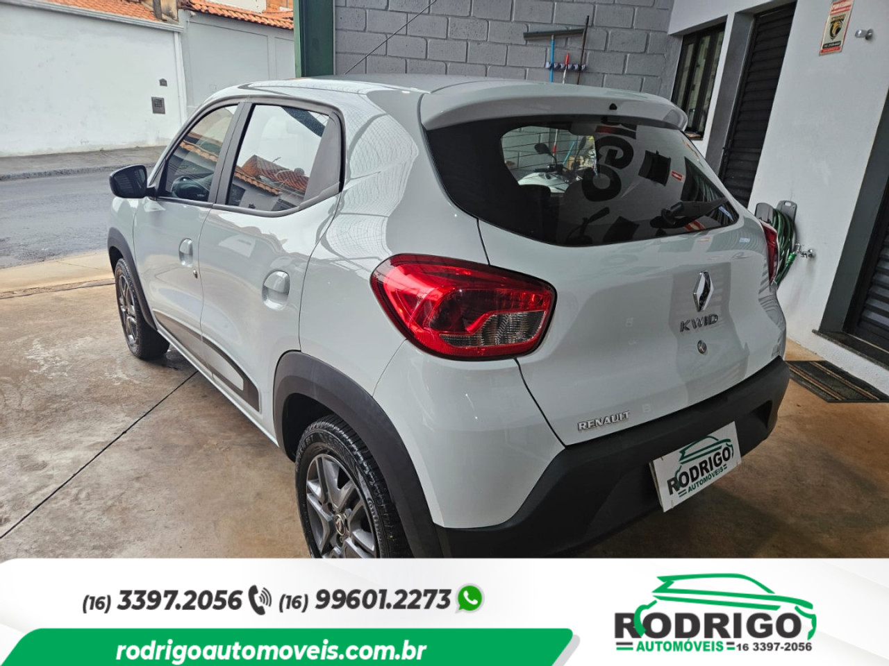 RENAULT Kwid 1.0 12V 4P SCE FLEX INTENSE