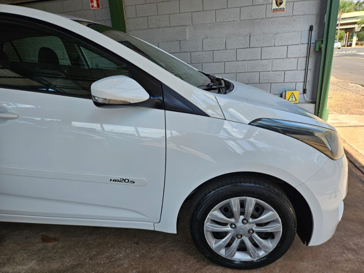 HYUNDAI HB 20 Sedan 1.6 16V 4P FLEX COMFORT PLUS