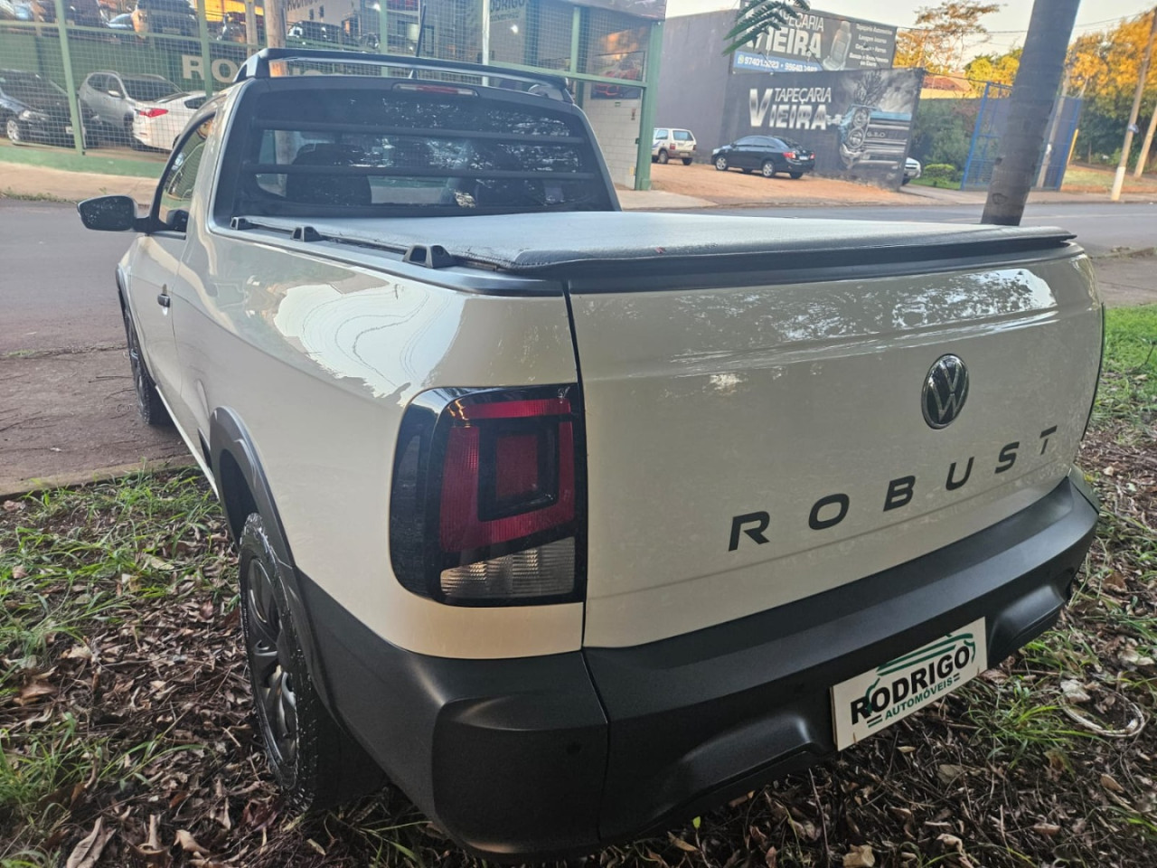 VOLKSWAGEN Saveiro 1.6 G7 CABINE SIMPLES ROBUST FLEX