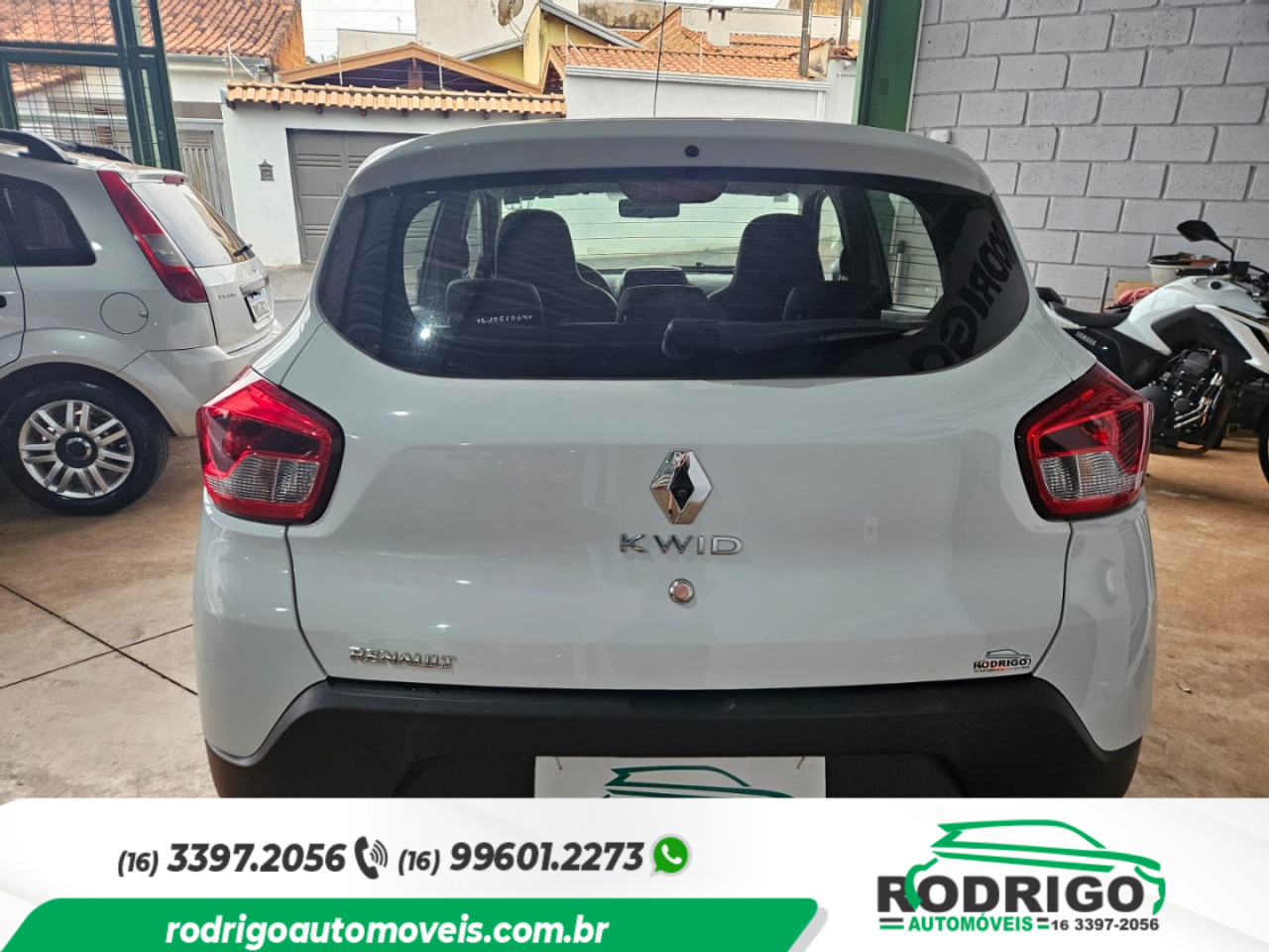 RENAULT Kwid 1.0 12V 4P SCE FLEX INTENSE