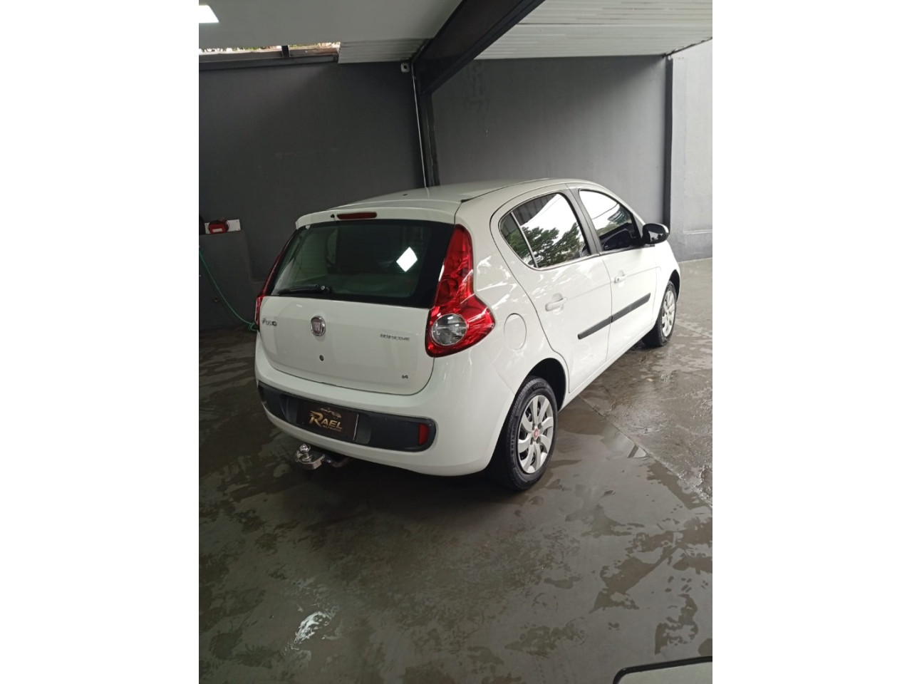FIAT Palio 1.4 4P FLEX ATTRACTIVE