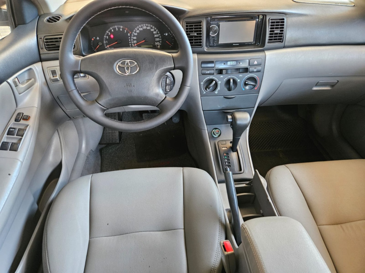 TOYOTA Corolla 1.6 16V 4P XLI AUTOMÁTICO