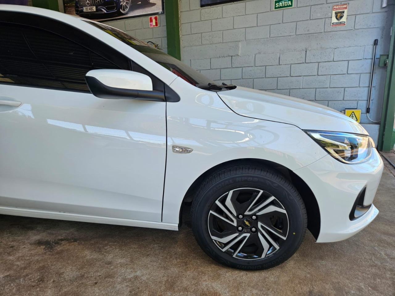 CHEVROLET Onix Sedan 1.0 12V 4P FLEX LT PLUS