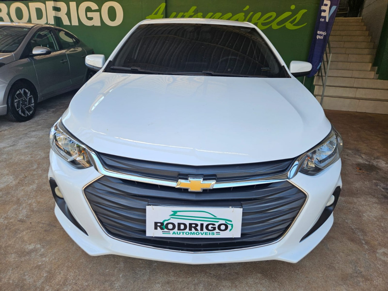 CHEVROLET Onix Sedan 1.0 12V 4P FLEX LT PLUS