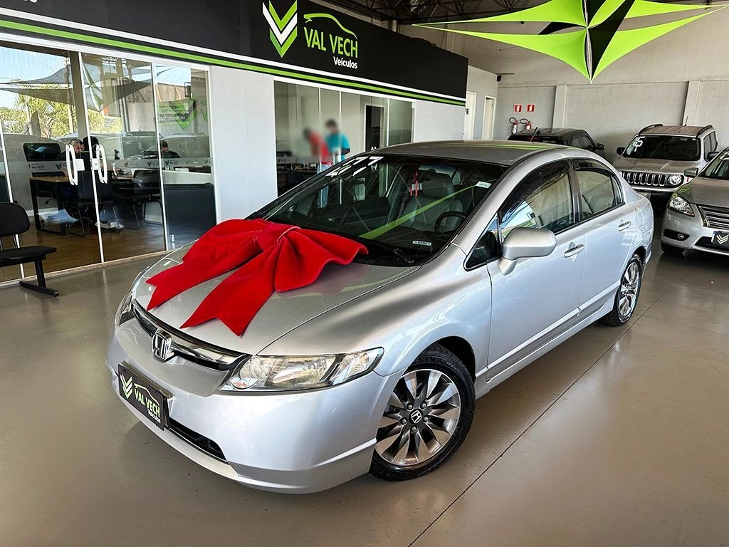 Civic 1.8 LXS 16V