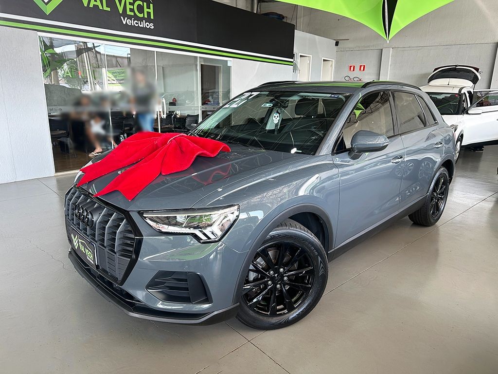 Q3 1.4 TFSI PRESTIGE PLUS