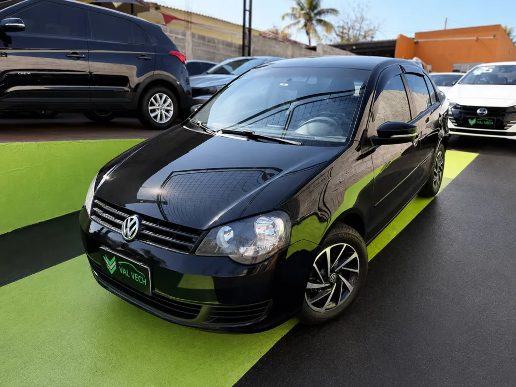 Polo Sedan 1.6 MI 8V