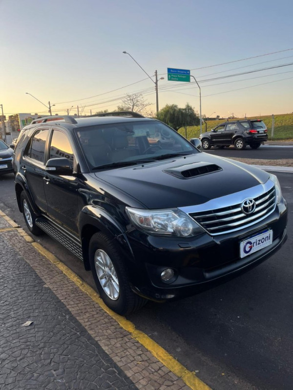 Hilux SW4 3.0 16V 4P 4X4 SRV TURBO DIESEL