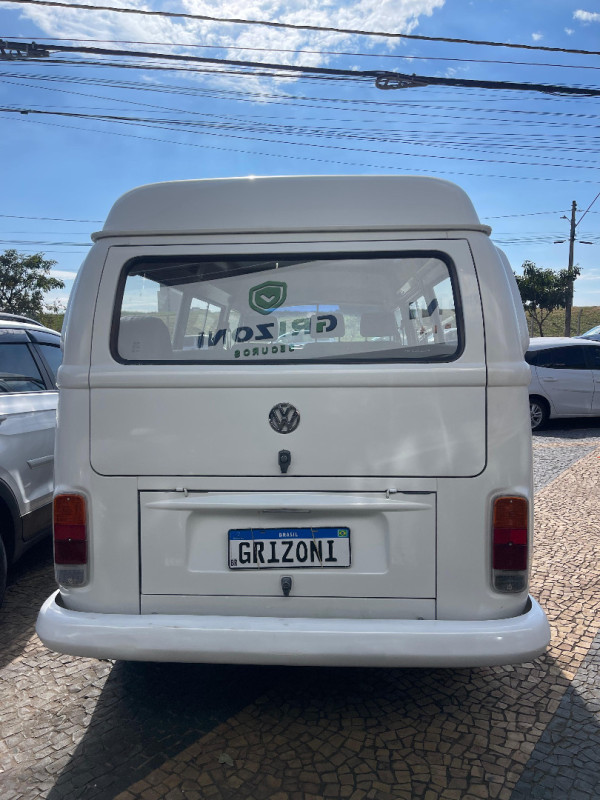Kombi 1.6 STD 9 LUGARES