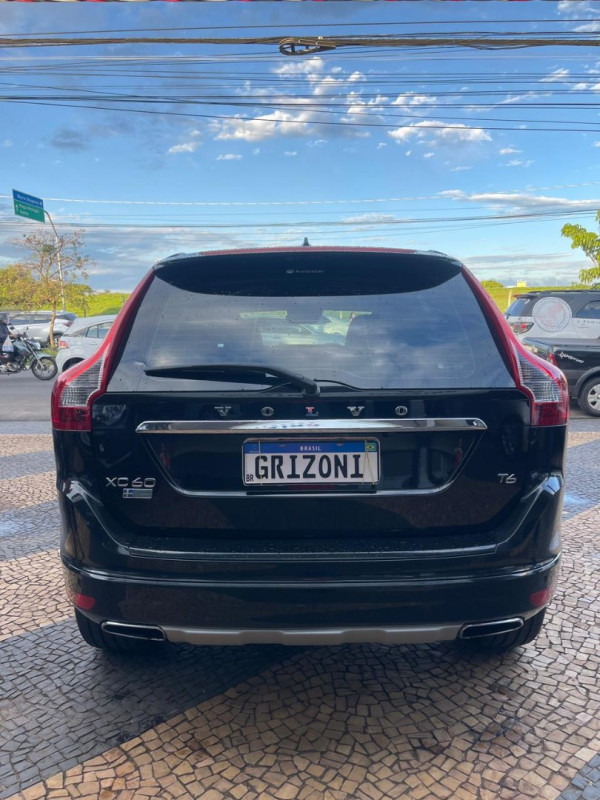 VOLVO XC60 2.0 4P T6 INSCRIPTION TURBO AUTOMÁTICO