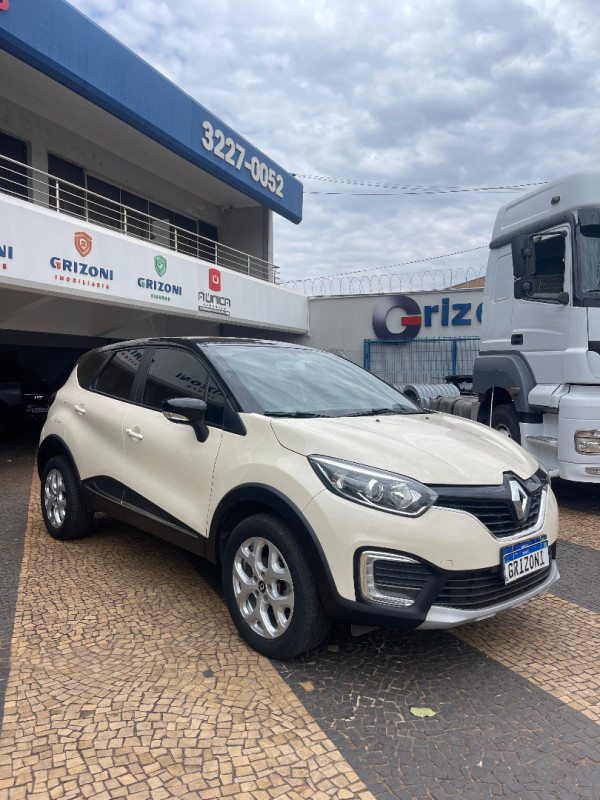 Captur 1.6 16V 4P SCE ZEN X-TRONIC AUTOMÁTICO CVT