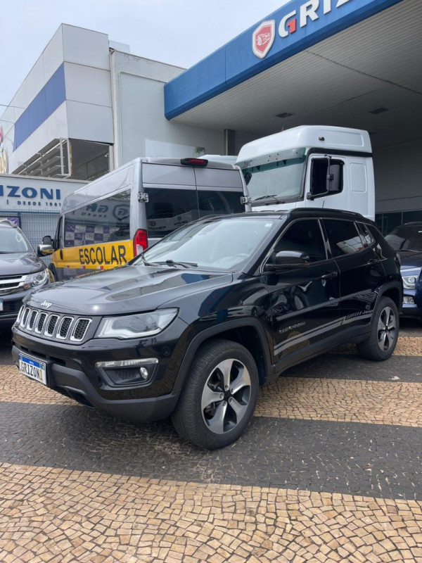 Compass 2.0 16V 4P LONGITUDE TURBO DIESEL 4X4 AUTOMÁTICO