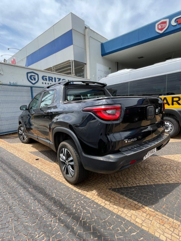 FIAT Toro 1.3 16V 4P FLEX 270 TURBO FREEDOM AUTOMÁTICO
