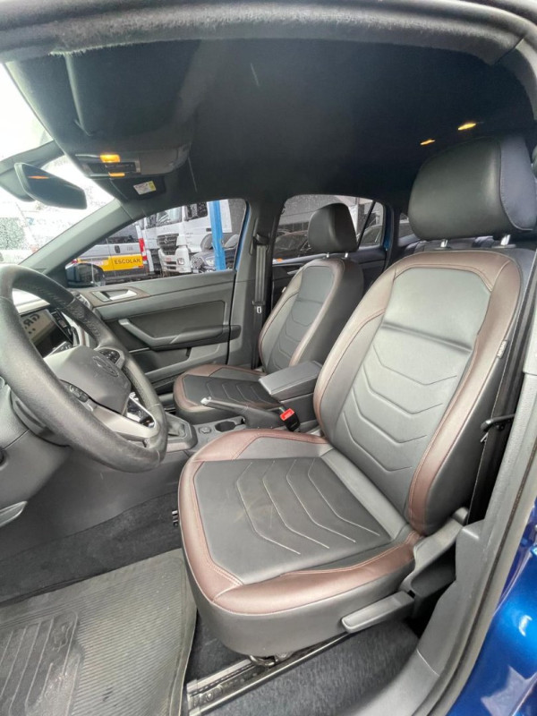 VOLKSWAGEN Virtus 1.0 4P 200 TSI FLEX HIGHLINE AUTOMÁTICO