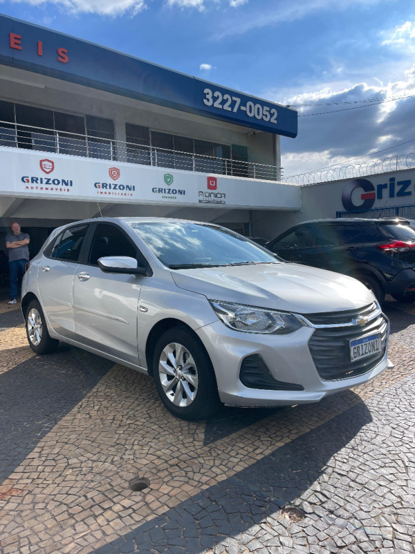 Onix Hatch 1.0 4P FLEX LT TURBO AUTOMÁTICO