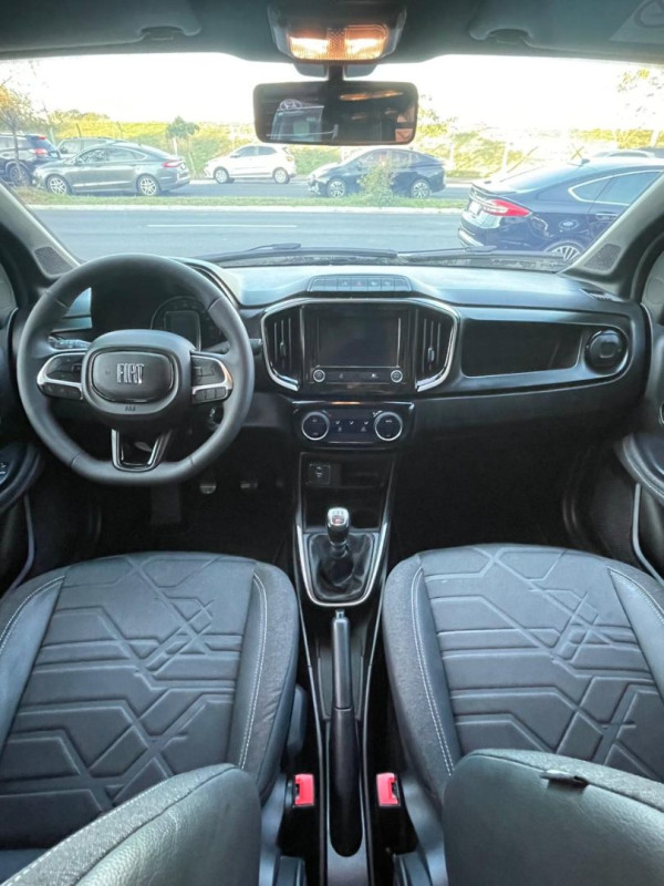 FIAT Strada 1.3 4P FIREFLY FLEX VOLCANO CABINE DUPLA