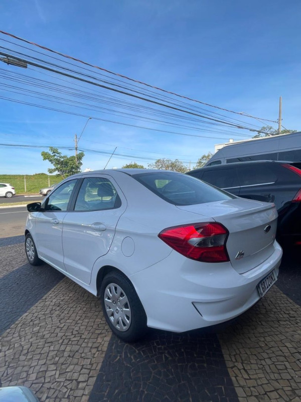 FORD Ka + Sedan 1.0 12V 4P TI-VCT SE FLEX