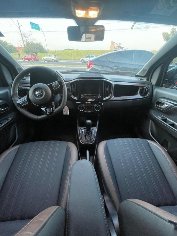 Strada 1.3 FIREFLY FLEX RANCH CABINE DUPLA AUTOMÁTICO CVT