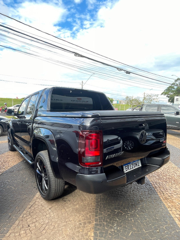 Amarok 3.0 V6 CABINE DUPLA HIGHLINE EXTREME 4X4 TURBO INTERCOOLER AUTOMÁTICO