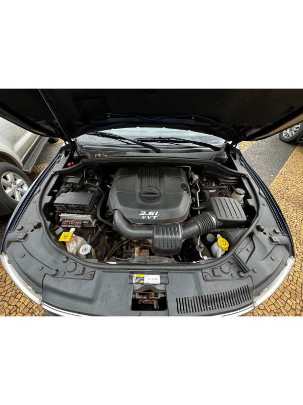Durango 3.6 V6 4P 4X4 CREW AUTOMÁTICO