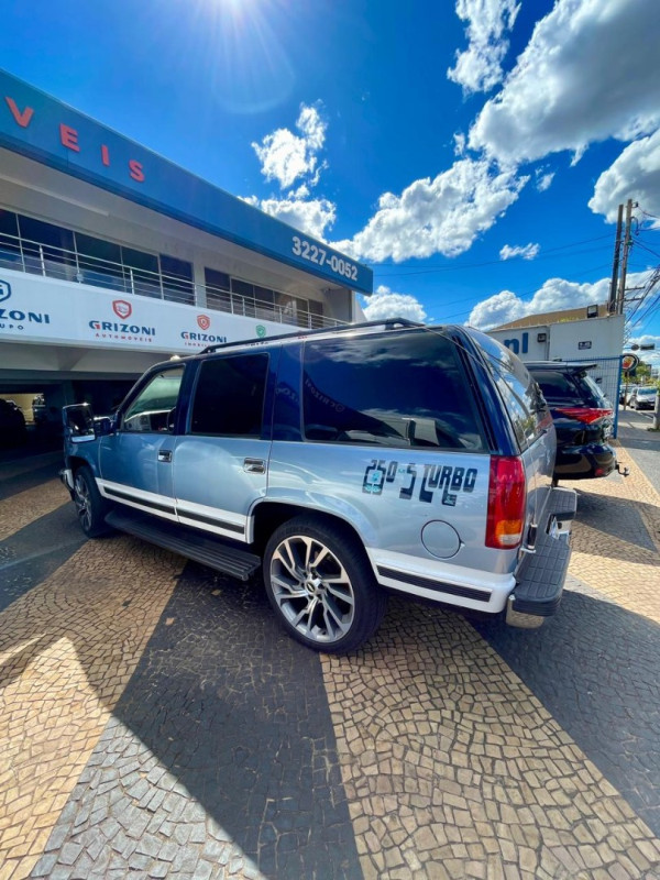 CHEVROLET Grand Blazer 4.1 18V 4P DLX