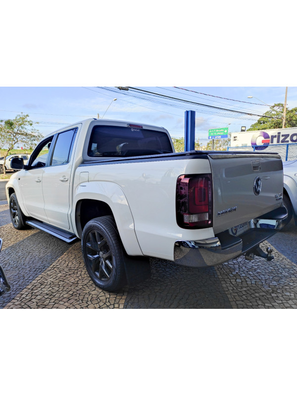 Amarok 3.0 V6 CABINE DUPLA HIGHLINE 4X4 TURBO INTERCOOLER AUTOMÁTICO