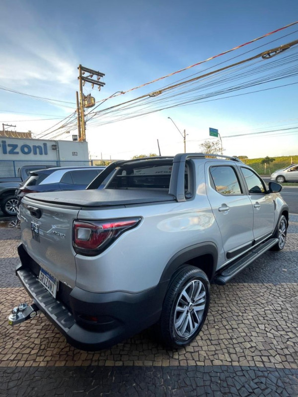 FIAT Strada 1.3 4P FIREFLY FLEX VOLCANO CABINE DUPLA