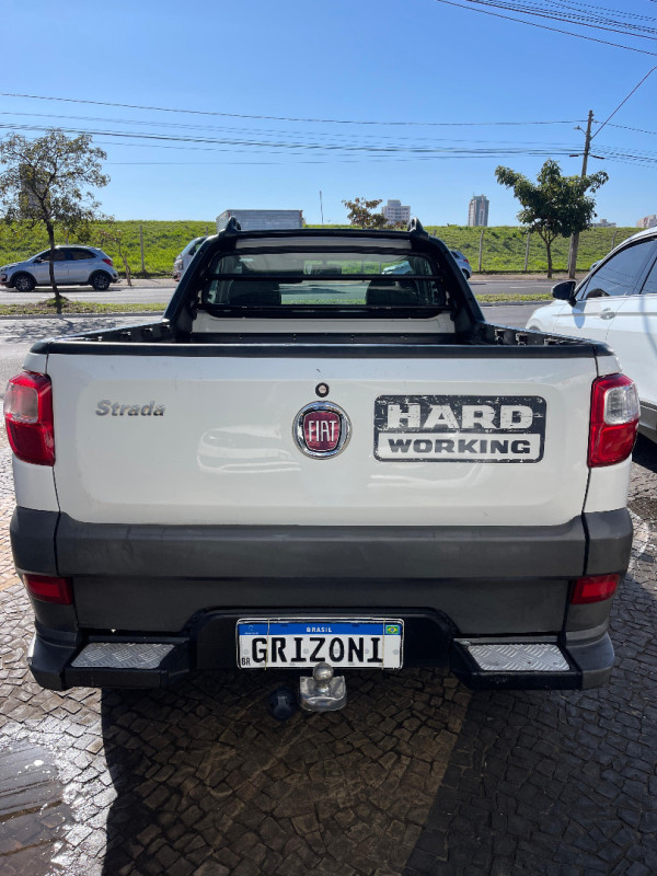 Strada 1.4 FLEX HARD WORKING CABINE SIMPLES