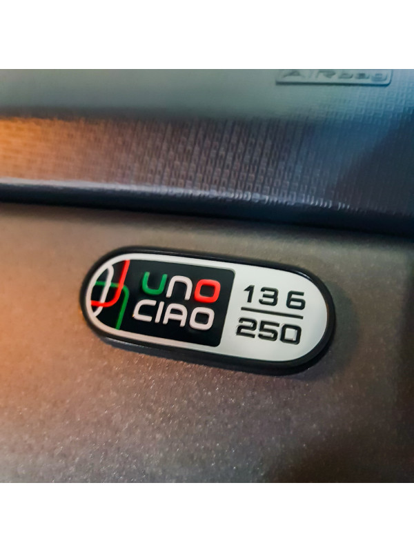 Uno 1.0 4P FLEX ATTRACTIVE