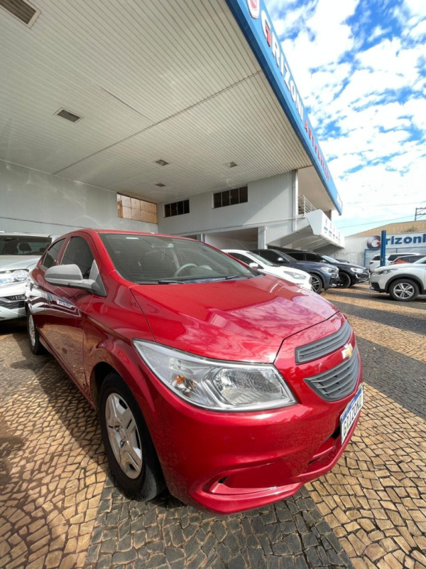 CHEVROLET Onix Hatch 1.0 4P FLEX JOY