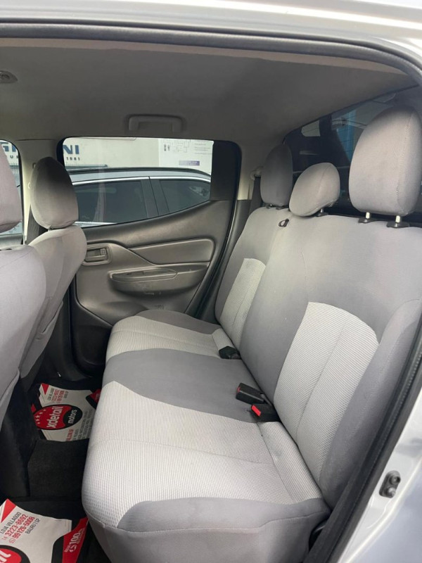 MITSUBISHI L 200 Triton 2.4 16V SPORT GL CABINE DUPLA TURBO DIESEL