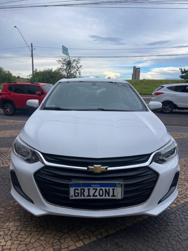 CHEVROLET Onix Hatch 1.0 4P FLEX LT