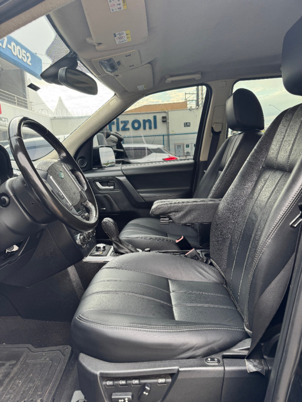 LAND ROVER Freelander 2 3.2 24V I6 4P SE AUTOMÁTICO