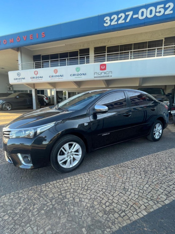 TOYOTA Corolla 1.8 16V 4P GLI