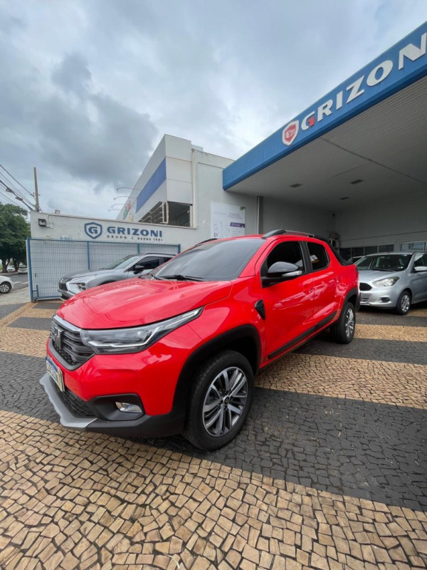 Strada 1.3 4P FIREFLY FLEX VOLCANO CABINE DUPLA