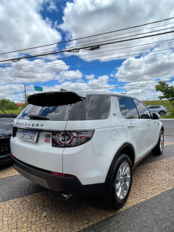 LAND ROVER Discovery Sport 2.0 4P D180 SE TURBO DIESEL AUTOMÁTICO