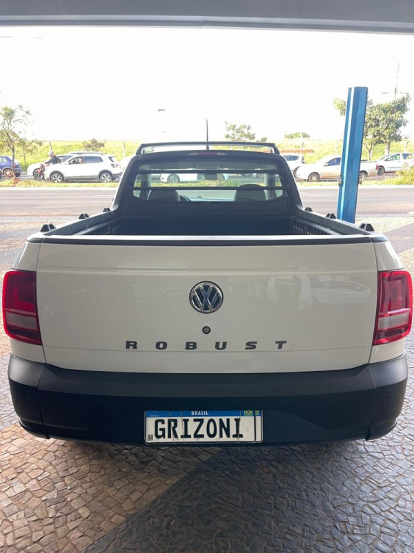 VOLKSWAGEN Saveiro 1.6 FLEX MSI ROBUST CABINE SIMPLES