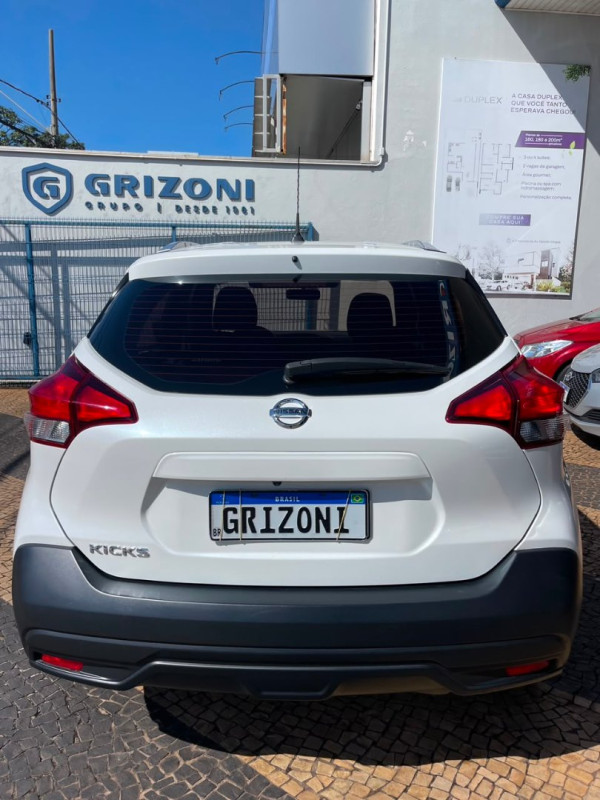NISSAN Kicks 1.6 16V 4P FLEXSTART S DIRECT X-TRONIC AUTOMÁTICO CVT