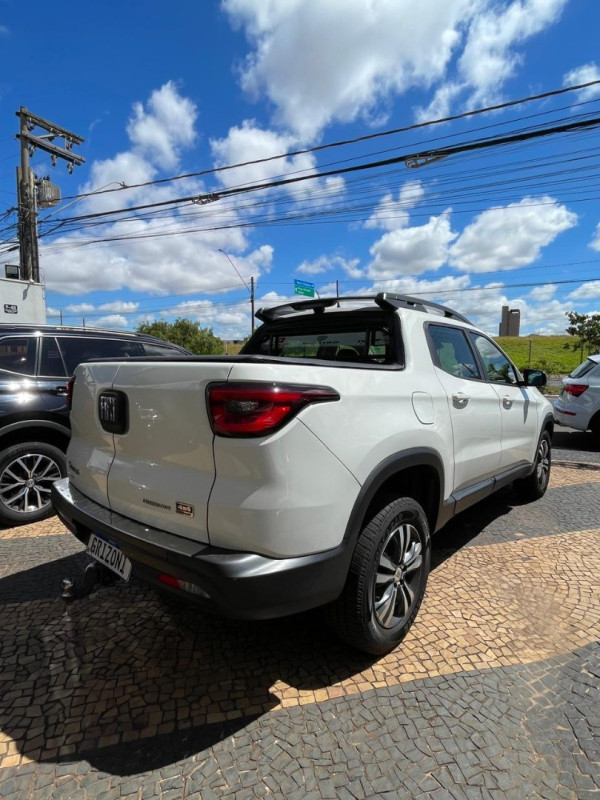 FIAT Toro 2.0 16V 4P 4WD FREEDOM TURBO DIESEL  AUTOMÁTICO