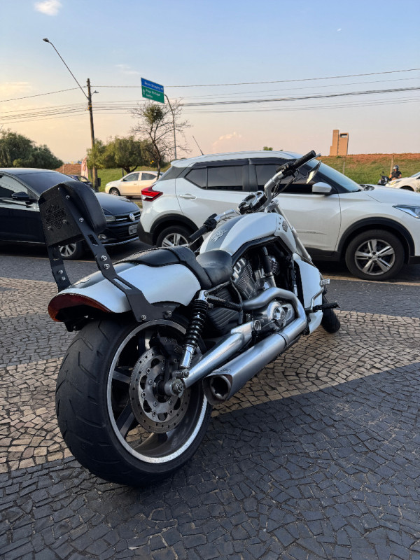 HARLEY DAVIDSON V-Rod 1250